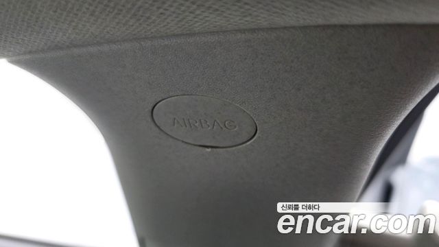 Kia Niro 2023 — photo 29