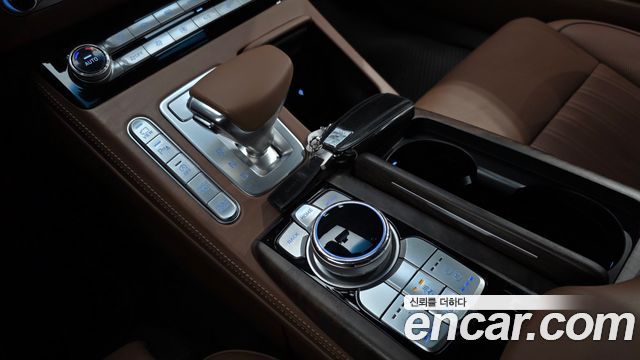 Genesis G90 2021 — photo 12