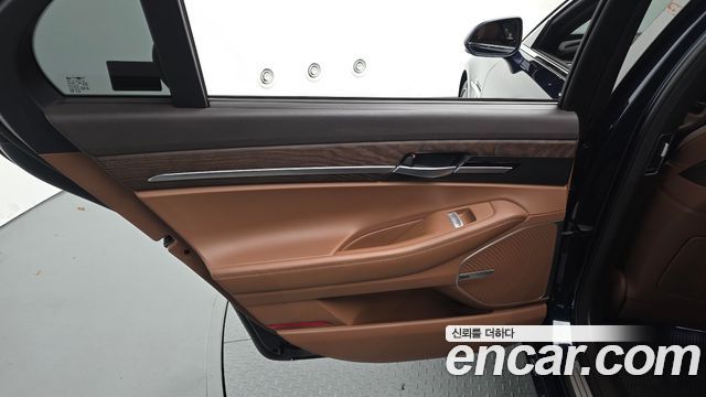 Genesis G90 2021 — photo 15