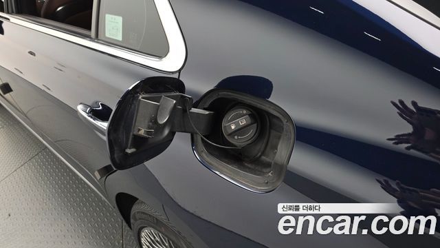 Genesis G90 2021 — photo 35