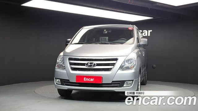 Hyundai Starex 2017 — photo 3