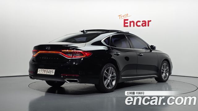 Hyundai Grandeur 2018 — photo 2