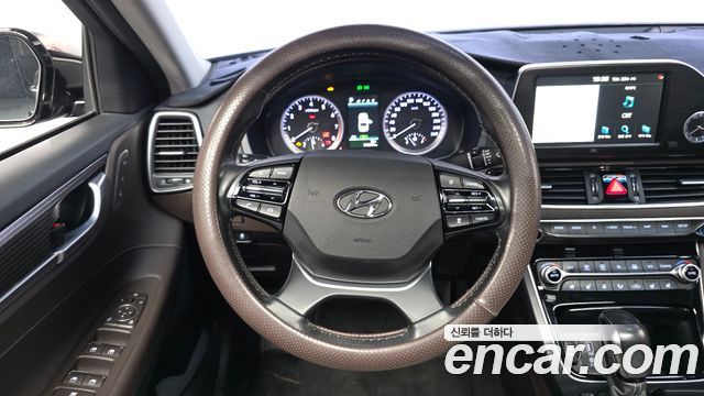 Hyundai Grandeur 2018 — photo 19