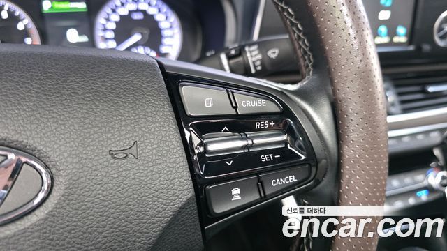 Hyundai Grandeur 2018 — photo 29