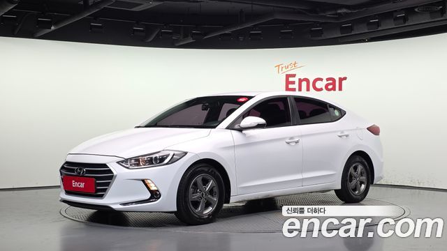 Hyundai AVANTE 2017 — photo 1