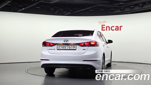 Hyundai AVANTE 2017 — photo 4