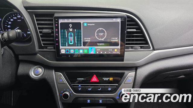 Hyundai AVANTE 2017 — photo 14