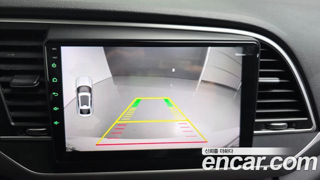 Hyundai AVANTE 2017 — photo 15