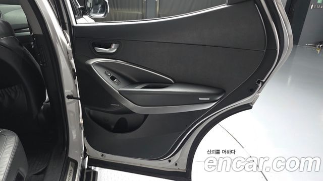 Hyundai Santafe 2014 — photo 15