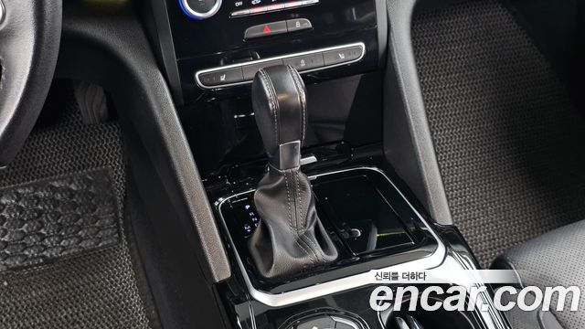 Renault Korea SM6 2016 — photo 12