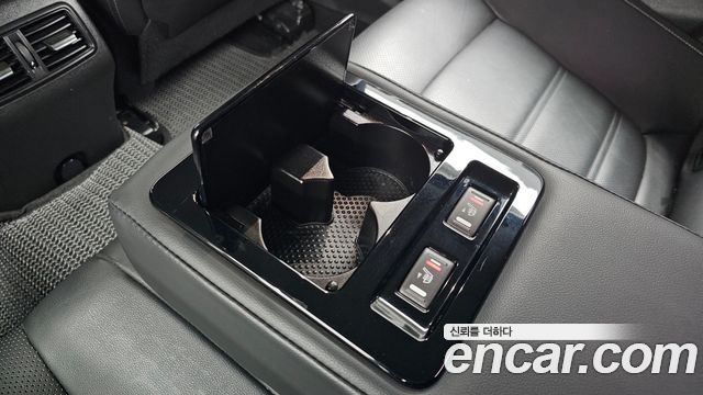 Renault Korea SM6 2016 — photo 24