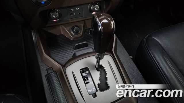 KG Mobility Rexton 2015 — photo 9
