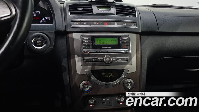KG Mobility Rexton 2015 — photo 17