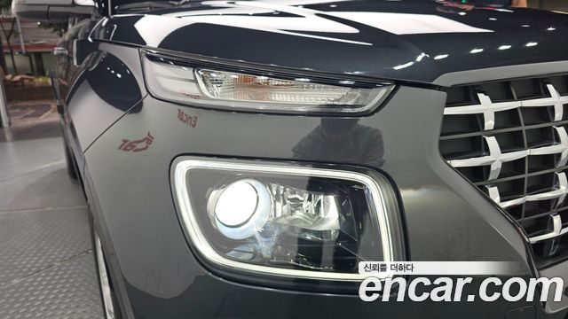 Hyundai Venue 2022 — photo 8