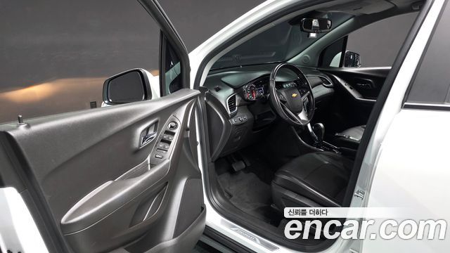 Chevrolet Korea Trax 2018 — photo 10
