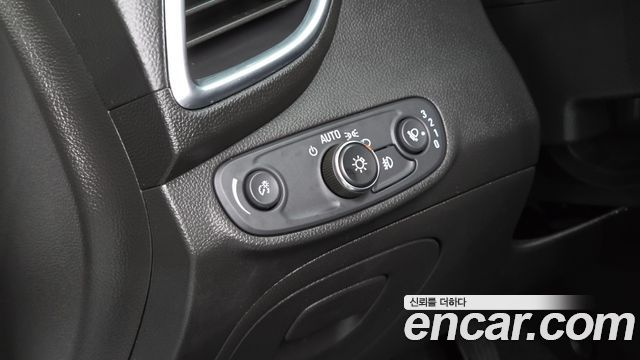 Chevrolet Korea Trax 2018 — photo 15