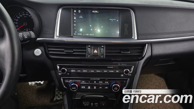 Kia K5 2018 — photo 19