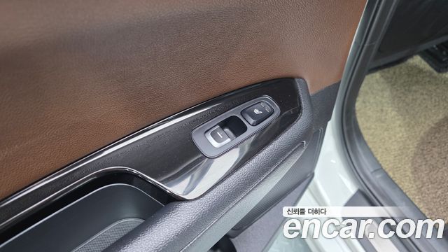 Kia K5 2018 — photo 34