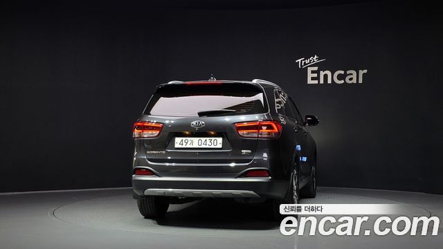 Kia Sorento 2017 — photo 4
