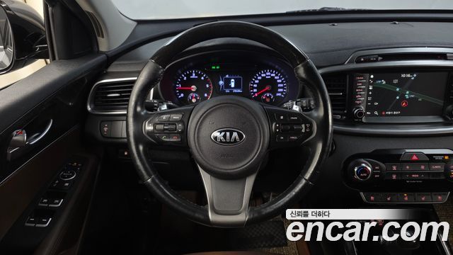 Kia Sorento 2017 — photo 13