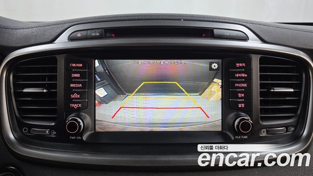 Kia Sorento 2017 — photo 15