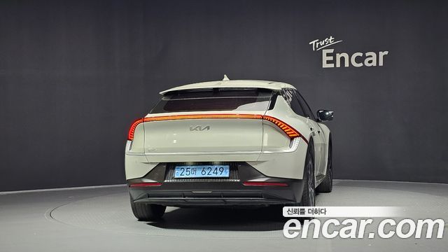 Kia EV6 2023 — photo 4