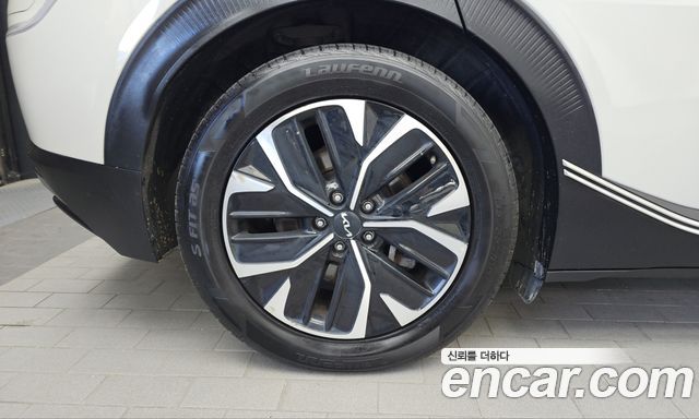 Kia EV6 2023 — photo 5