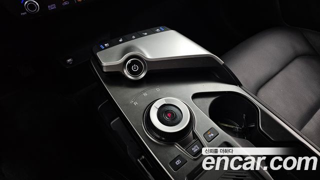 Kia EV6 2023 — photo 12