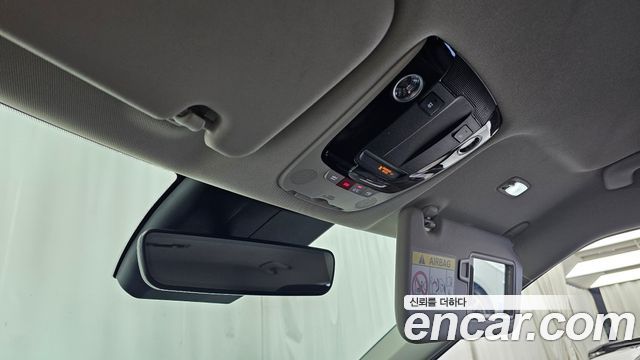 Kia EV6 2023 — photo 24