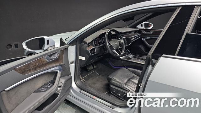 Audi A7 2020 — photo 13