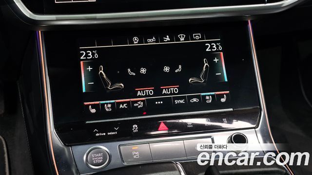 Audi A7 2020 — photo 30