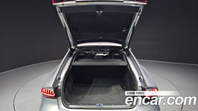 Audi A7 2020 — photo 36
