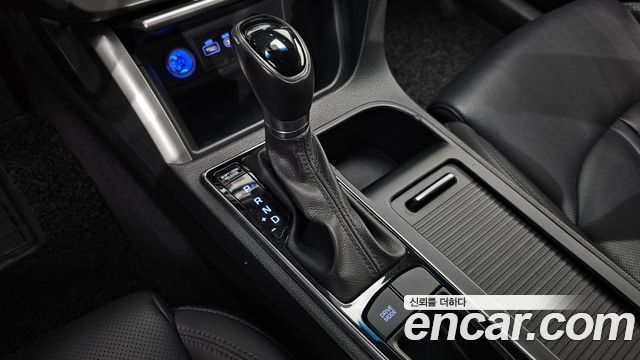 Hyundai Sonata 2016 — photo 9