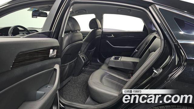 Hyundai Sonata 2016 — photo 11