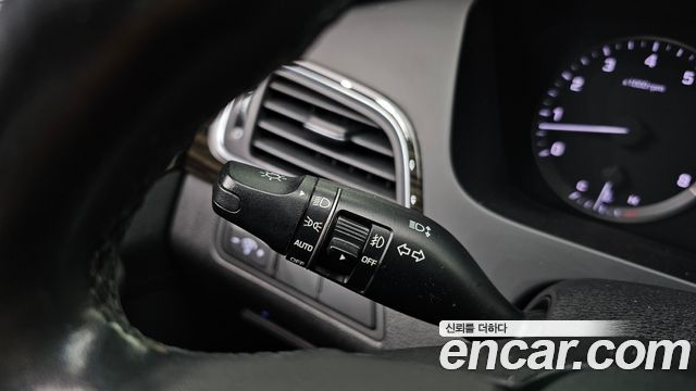 Hyundai Sonata 2016 — photo 15