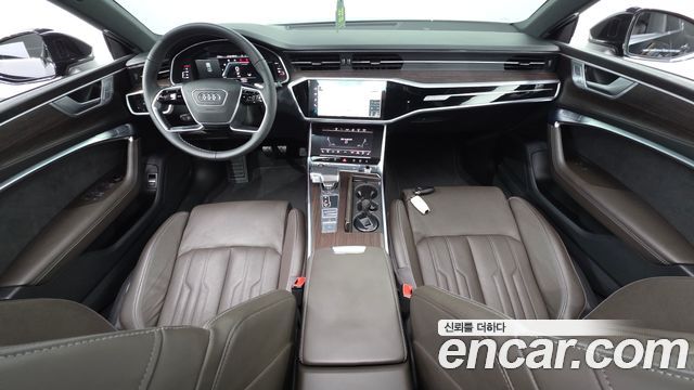 Audi A7 2022 — photo 10