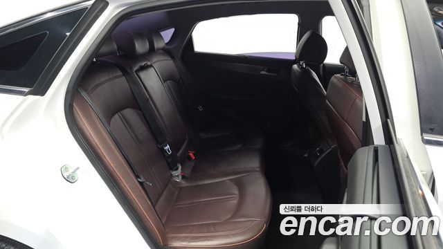Hyundai Sonata 2017 — photo 17