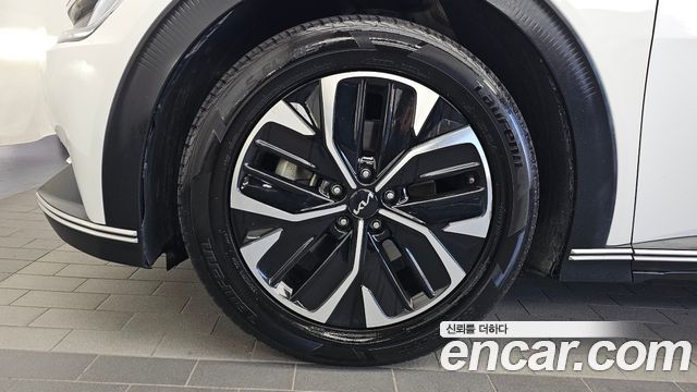 Kia EV6 2023 — photo 5