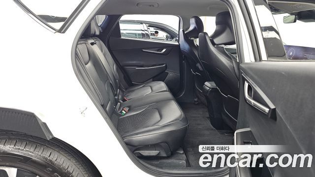 Kia EV6 2023 — photo 12