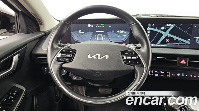 Kia EV6 2023 — photo 13