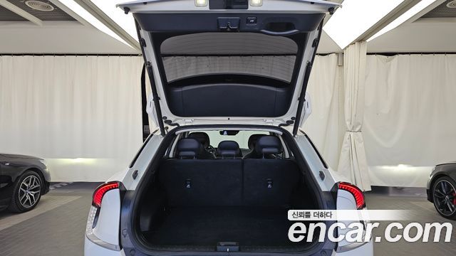 Kia EV6 2023 — photo 20
