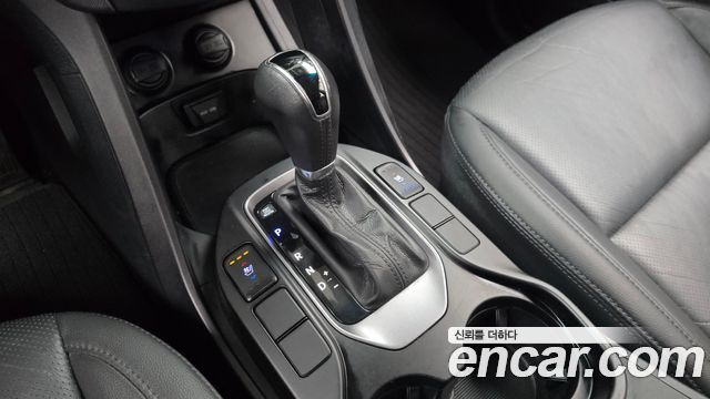 Hyundai Santafe 2015 — photo 9