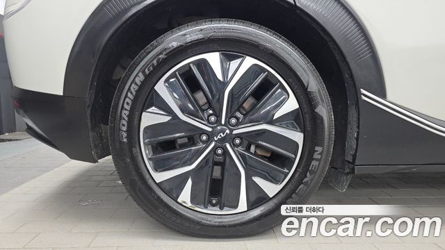 Kia EV6 2023 — photo 5
