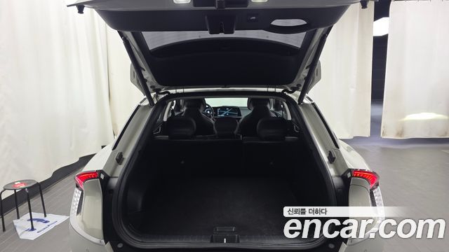 Kia EV6 2023 — photo 26