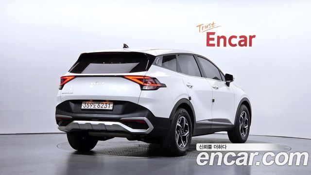 Kia Sportage 2022 — photo 2