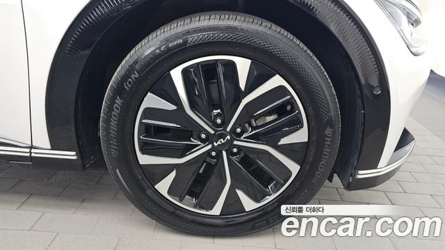 Kia EV6 2022 — photo 7