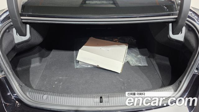 Renault Korea SM6 2017 — photo 20