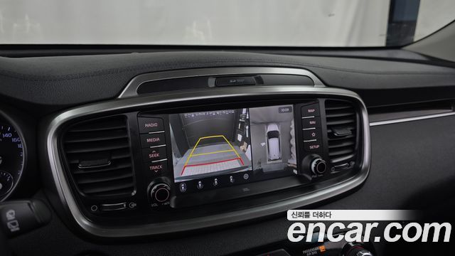 Kia Sorento 2018 — photo 15