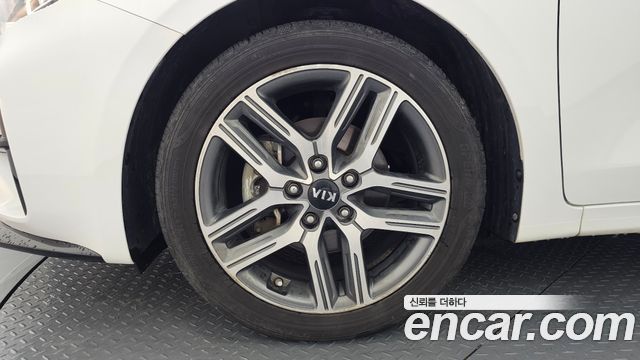 Kia K3 2019 — photo 5