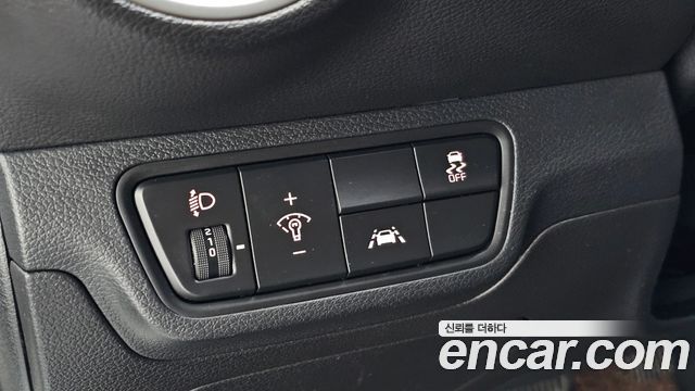 Kia K3 2019 — photo 19